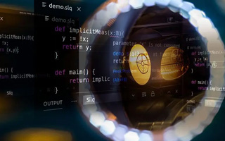 三门峡 api php源码,下载的php源码怎么运行呢？